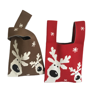 Bolsa de Regalo LANJO Chicapo con Diseño Navideño, Tejida a Crochet, de Tela No Tejida, con Asa de Punto de Ciervo Sika, para Niñas - Product Image 1