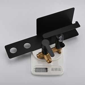Juego de Limpieza de Inodoro Montado en la Pared <span class=keywords><strong>para</strong></span> Ingeniería Hotelera, Color Negro Mate, con Portarrollos de Papel, Rociador de Bidé Multifunción de Latón - Product Image 6