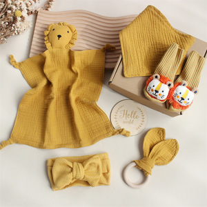 Cute Newborn Gift <b>Box</b> Set Baby Cotton Blanket Teething Bib <b>Socks</b> Bandeau Rattle Milestone Wooden Toy Six-Piece Set - Product Image 3