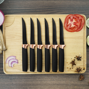 Juego de <span class=keywords><strong>Cuchillos</strong></span> de Cocina de 14 Piezas con Bloque, Venta al por Mayor |   6 <span class=keywords><strong>cuchillos</strong></span> para carne, tijeras y afilador incorporado |   Recubrimiento Antibacteriano Negro - Product Image 4