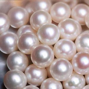 פניני מים מתוקים מתורבתות 2-10 מ\\\"מ כמעט ללא פגמים, חצי קדוחות, עגולות, לשרשרת, עגיל וצמיד - Product Image 1