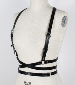 <span class=keywords><strong>Harness</strong></span> Lingerie Seksi Bodysuit Gaun Bondage Wanita Kulit dengan Tali Pengikat yang Dapat Disesuaikan - Product Image 4