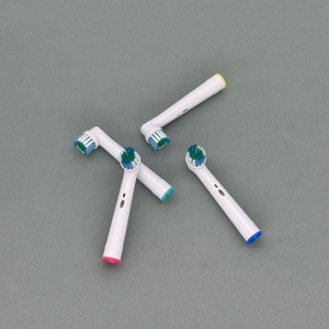 Têtes de <span class=keywords><strong>brosse</strong></span> orale pour adulte Têtes de <span class=keywords><strong>brosse</strong></span> orale remplaçables pour <span class=keywords><strong>B</strong></span> <span class=keywords><strong>io</strong></span> series <span class=keywords><strong>9</strong></span> <span class=keywords><strong>oral</strong></span>-<span class=keywords><strong>b</strong></span> pro cross action tête de <span class=keywords><strong>brosse</strong></span> <span class=keywords><strong>à</strong></span> dents électrique - Product Image 4