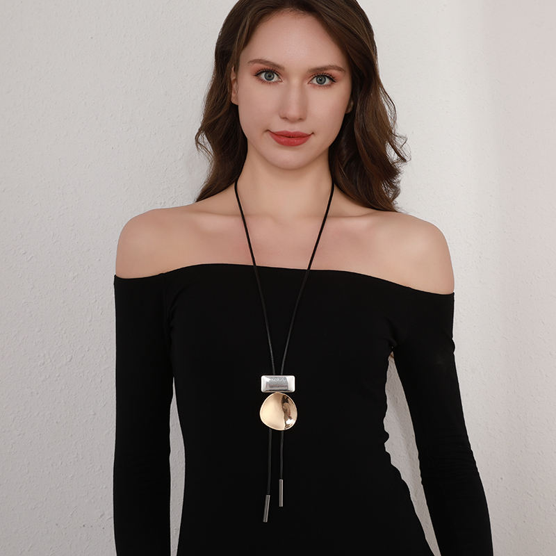 Modern Trendy Black Rope Necklace with Silver Rectangle Gold Alloy