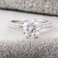 Bague de fiançailles solitaire à 4 griffes avec bande pavée, diamant rond de 2 carats, or blanc 14K/18K, certifié IGI, diamant de laboratoire sur mesure