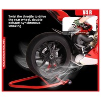 Modèle de moto Ducati V4R à l'échelle 1:6 entièrement en métal avec fonction de pulvérisation, effets sonores et lumineux, jouet de collection, cadeau en gros pour garçons