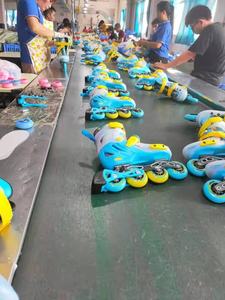 Детские кроссовки с ЧПУ - Product Image 4