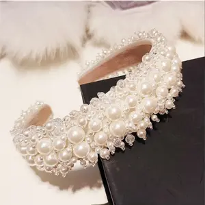Diadema elegante de terciopelo con adorno de diamantes de imitación para mujer, accesorios de Aro para el cabello de boda, diademas anchas de perlas de princesa