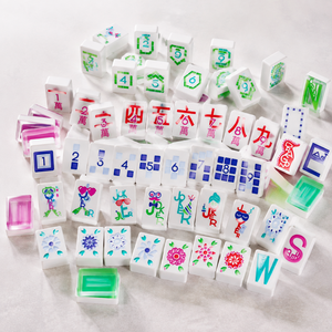 Nuevo y Moderno Juego de Mahjong Americano Portátil de Acrílico en Stock, 160 Piezas, Estándar NMJL - Product Image 1