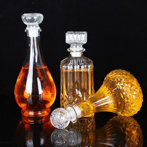 Vente en gros <span class=keywords><strong>de</strong></span> bouteilles <span class=keywords><strong>de</strong></span> whisky en verre pour spiritueux 500ml 800ml 1000ml bouteille en verre <span class=keywords><strong>de</strong></span> vin <span class=keywords><strong>de</strong></span> fruits bouteilles <span class=keywords><strong>de</strong></span> montagne <span class=keywords><strong>de</strong></span> whisky pour vodka <span class=keywords><strong>gin</strong></span> - Product Image 2