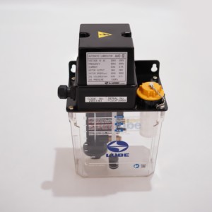 Bomba de Aceite de Engranajes de Alta Precisión Original Automática LUBE AMZ-III 285141, 1.8L 100V, para Lubricación de Rodamientos de Máquinas CNC - Product Image 3