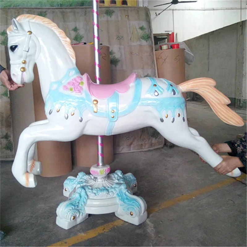 Carrusel de entretenimiento personalizado, estatua de caballo de fibra de vidrio, tamaño real, OEM, a la venta
