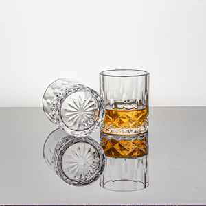 Muestra Gratuita de Vasos de Chupito Personalizados Sin Plomo, Juego de 4 Vasos de Whisky de Cristal Grabado, Capacidad de 300 ml, Estilo Europeo, para <span class=keywords><strong>Bar</strong></span> en Casa - Product Image 3