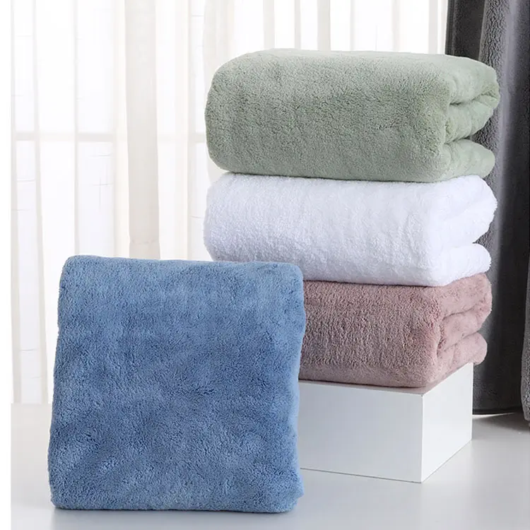 Vente en gros de serviette blanche de luxe en microfibre pour les cheveux, serviettes de bain et de douche d'hôtel