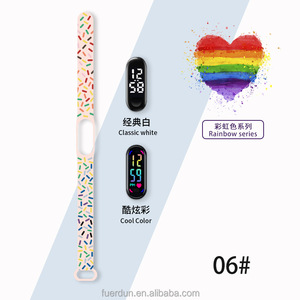 Cinturino in Silicone arcobaleno per <span class=keywords><strong>Mi</strong></span> band 8 per <span class=keywords><strong>Xiaomi</strong></span> MiBand 8 7 cinturino di ricambio Miband - Product Image 3