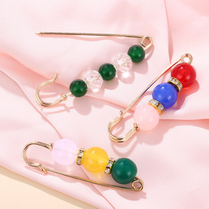 Garment Clips Pearl Alloy Safety Pins For Shirts And <b>Scarves</b> Unisex Winter 2024 Yiwu Origin - Product Image 3