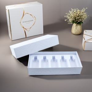 Crown Win <b>Box</b> White Blister Tray UV Coating Varnishing Embossing Recycled Materials Custom Style <b>Magnetic</b> Closure Lid Base Gift - Product Image 2