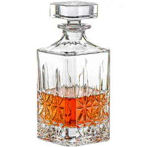 Özel 500ml 750ml yuvarlak kare şekli cam kapaklı şişe votka viski satılık