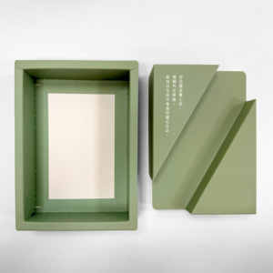 Baha Heart Flower Oracle Card Set Elegant Green <b>Box</b> With <b>Floral</b> Design High-End Gift Packaging - Product Image 2