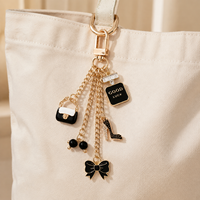 Ensemble de breloques porte-clés en alliage noir : nœud, lunettes de soleil, flacon de parfum, mini sac, pendentif chaussure à talon haut, anneau porte-clés, breloque pour sac à main, cadeau