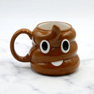 2024 nuevo proveedor de China diseño creativo divertido Poo forma Taza de cerámica taza de café Taza de cerámica personalizada - Product Image 2