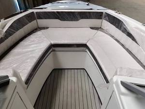 Bateau de pêche à moteur personnalisé de 620 cm en fibre de verre de 20 pieds pour loisirs et vitesse - Product Image 3
