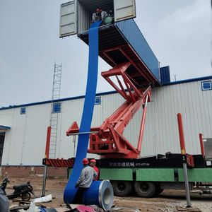 Plataforma elevadora hidráulica autopropulsada montada en camión para la construcción de techos de acero - Product Image 3