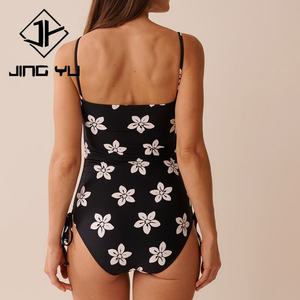 Traje de Baño de una Pieza de Nailon Personalizado con Estampado Bohemio de Alta Calidad de Fábrica OEM 2025 - Product Image 3