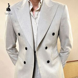 Traje de doble botonadura estilo italiano de fábrica YZ <span class=keywords><strong>para</strong></span> <span class=keywords><strong>hombre</strong></span>, traje formal clásico con solapa <span class=keywords><strong>para</strong></span> negocios - Product Image 2