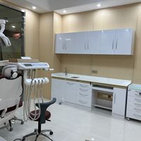 Station de travail ergonomique certifiée CE pour technicien dentaire, accessoires de laboratoire complets pour laboratoire de prothèse dentaire