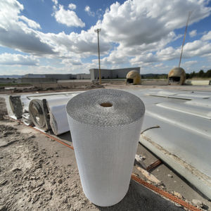 مخصص مزدوج الوجهين رقائق الألومنيوم فقاعة فيلم العزل الحراري المواد الصناعية سقف واقية من الشمس انعكاس مقاوم للرطوبة - Product Image 2