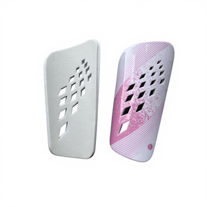 批发定制徽标足球护腿板塑料材质成人足球护腿板 - Product Image 6