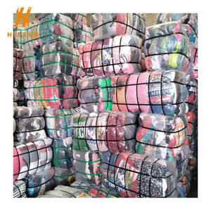 Accesorios vintage de segunda mano Guantes y bufandas de cuero Diseños de piel auténtica al por mayor - Product Image 1