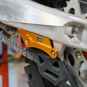 NICECNC Pièces de Motocross Protecteur de Bras Oscillant pour <span class=keywords><strong>KTM</strong></span> 250 EXC <span class=keywords><strong>350</strong></span> XC-F 450 <span class=keywords><strong>SXF</strong></span> 500 EXC-F 2012-2019 2020 <span class=keywords><strong>2021</strong></span> 2022 - Product Image 2