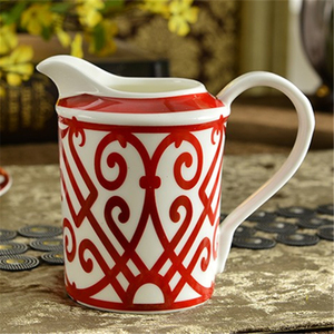 Juego de Té y Café de Porcelana Fina con Decoración Artística Tradicional de Papel Rojo, de Lujo y Alta Gama - Product Image 3