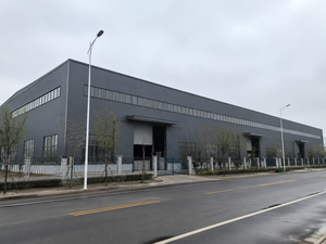 Edificio Industrial Prefabricado con Estructura <span class=keywords><strong>de</strong></span> Acero en Sección H, Diseño Arquitectónico Pintado con Epoxi - Product Image 3