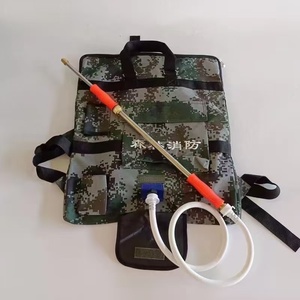 Zaino Antincendio con Spruzzatore d'Acqua e Estintore di Classe A, Mimetico in PVC+Metallo, Capacità 20L per Incendi Boschivi ed Edifici - Product Image 1