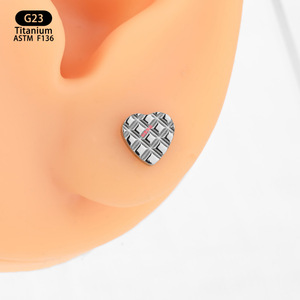 Clous d'oreilles en Titane F136, motifs Cœur, Croix, Citrouille, Coquille, Têtes de remplacement pour piercing au cartilage, Accessoires de mode - Product Image 4
