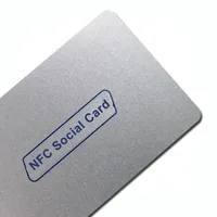 Carte de visite numérique NFC N TAG 215 N TAG 216 noire mate pour les médias sociaux