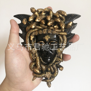 Statue murale Méduse en résine <span class=keywords><strong>de</strong></span> haute qualité, monstre <span class=keywords><strong>de</strong></span> <span class=keywords><strong>la</strong></span> <span class=keywords><strong>mythologie</strong></span> <span class=keywords><strong>grecque</strong></span>, légende serpentée, figurine effrayante, décoration pour <span class=keywords><strong>la</strong></span> maison, 1 pièce - Product Image 4