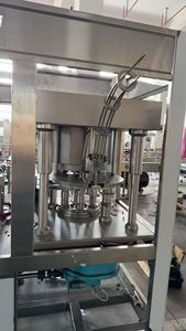 Hoàn toàn tự động có ga uống bia mềm uống nước lấp lánh 200ml có thể dây chuyền sản xuất nhôm điền Máy ghép mí lon Eton - Product Image 3