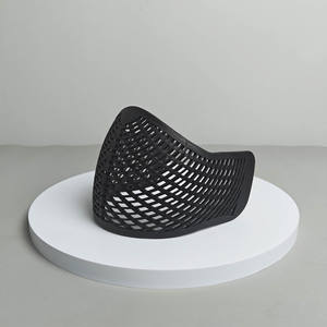 イスラム教徒のヒジャブ着用者向けの再利用可能なメッシュプラスチックヘアキャップ、毎日の髪の保護に - Product Image 1