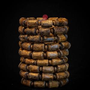 Pulsera de Agarwood Natural Raro con Forma de Bambú, Cuentas de Agarwood de Grado Sinking, Joyería de Madera Fragante de Lujo Hecha a Mano, 20.2g - Product Image 5