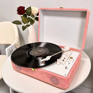 Lecteur de disques vinyles rétro portable de style valise, idéal pour la maison, avec cassette et tourne-disque, design de qualité supérieure, vente en gros - Product Image 4