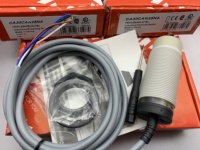 Sensor Saklar Kedekatan CA30CLC30BP CA30CLF16BP Tersedia, Kualitas Tinggi, Garansi Satu Tahun