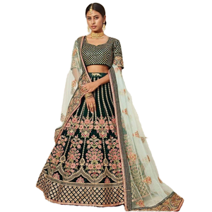 Impresionantes vestidos de novia de terciopelo bordado verde elegante Lehenga Choli para novias - Product Image 1