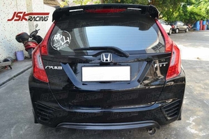 Aleró<span class=keywords><strong>n</strong></span> Delantero de Fibra de Carbono Estilo VALIANT (Solo para Parachoques RS) para HONDA FIT JAZZ GK5 2014-2016 - Product Image 2