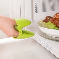 Lot de 2 maniques de cuisine en silicone à motif côtelé, antidérapantes et résistantes à la chaleur pour la cuisson et le barbecue