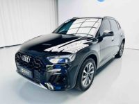 Audi Q5L 2024 40 TFSI Luxury Dynamic LHD 5 places Essence SUV de taille moyenne Quattro 4x4 Bon état Voiture d'occasion
