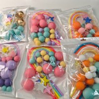 Großhandelspreis 26 Stück/Packung Schaumstoffbälle mit Regenbogen-Sternen Kuchendekoration für Hochzeit Geburtstag Valentinstag